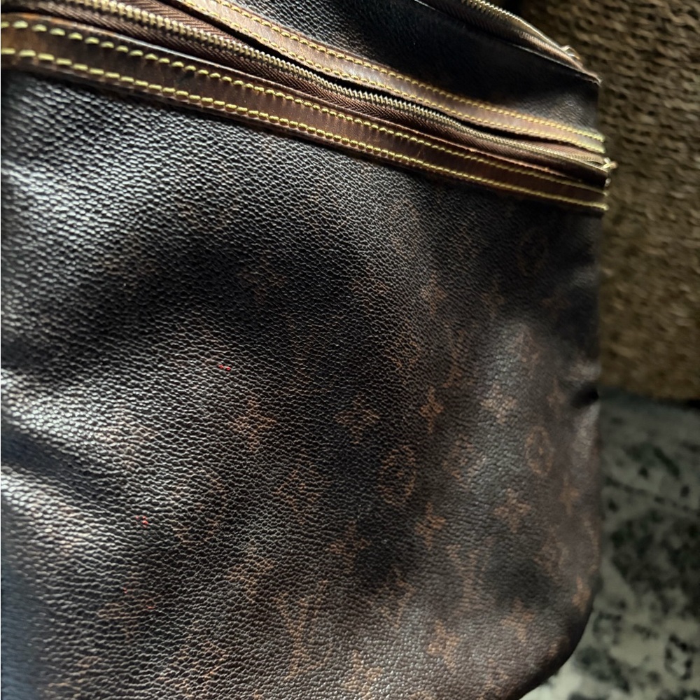 LV CROSSBODY MONOGRAM BAG - Picture 3 of 8